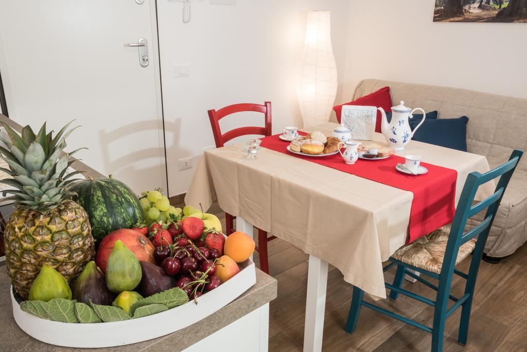 Apartament Casa Rebecca Monopoli Pokój zdjęcie